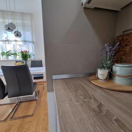 Adara Apartman