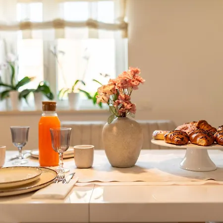 Adara Apartment