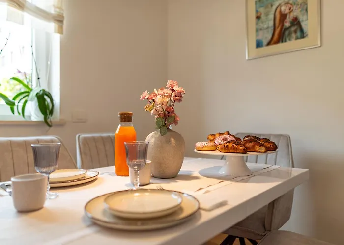 Apartament Adara *
