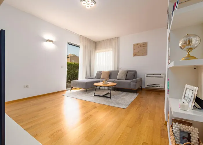 Adara Apartament